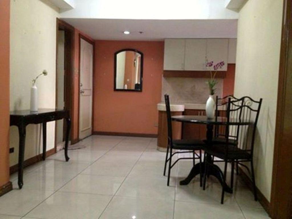 Mpt Suites Makati City Szoba fotó