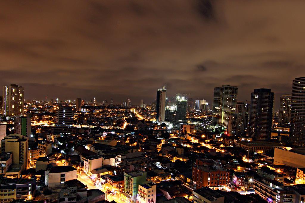 Mpt Suites Makati City Kültér fotó