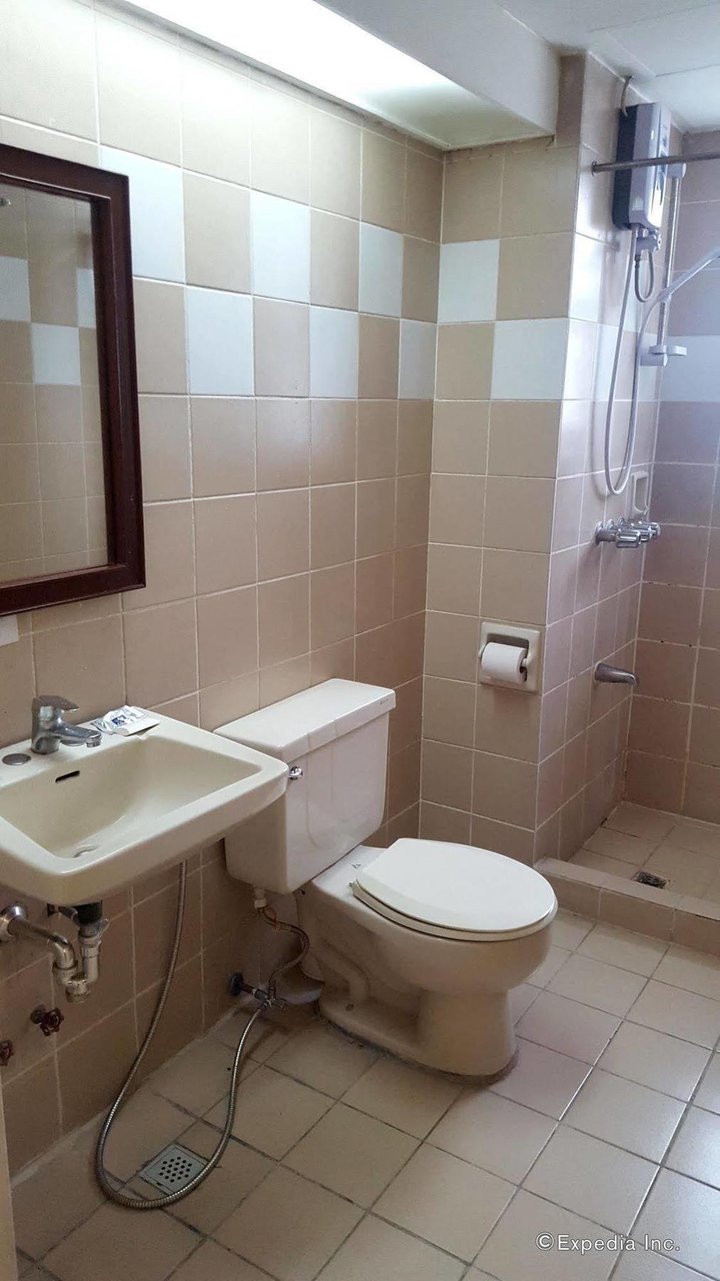 Mpt Suites Makati City Kültér fotó