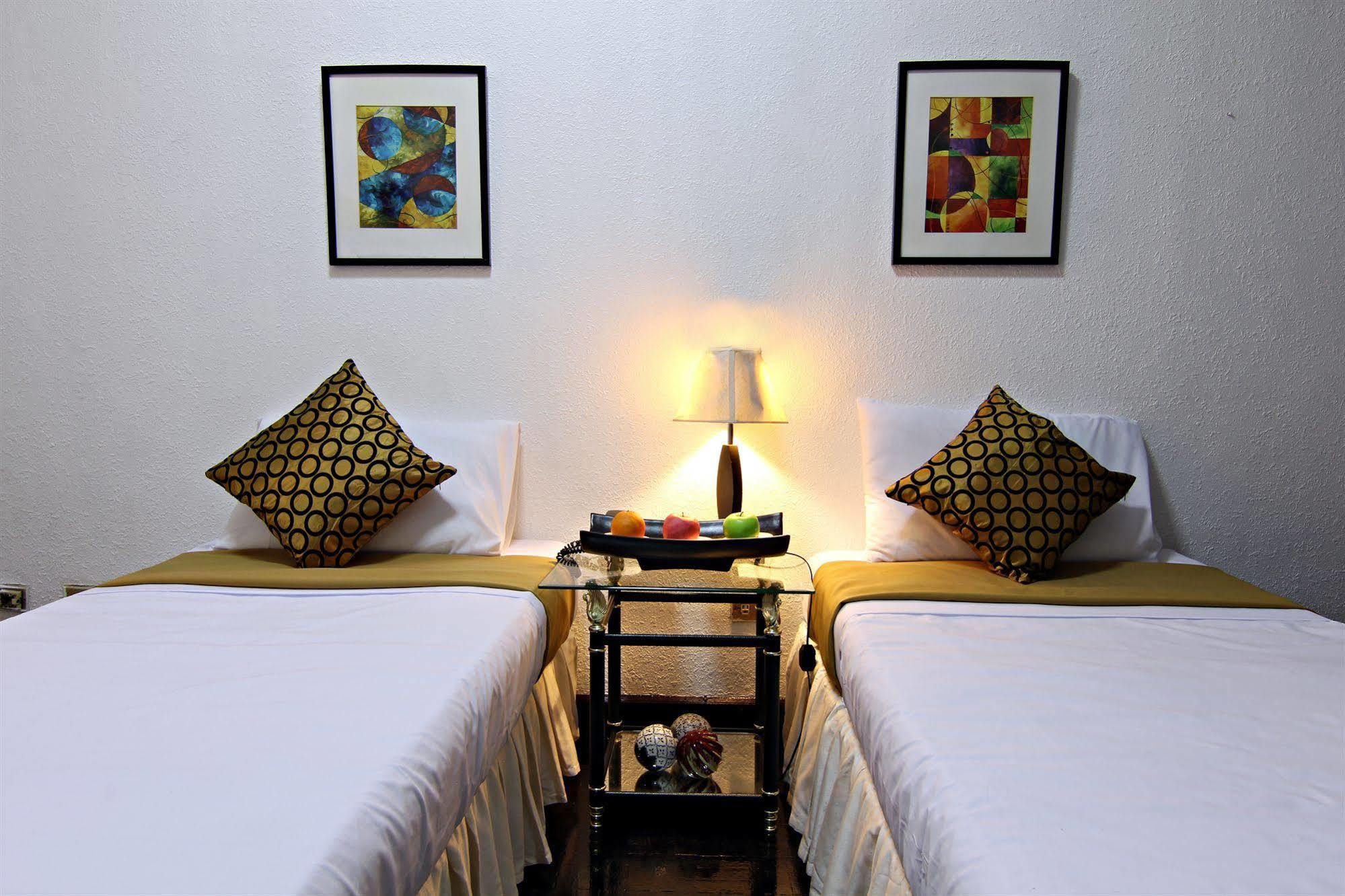 Mpt Suites Makati City Kültér fotó