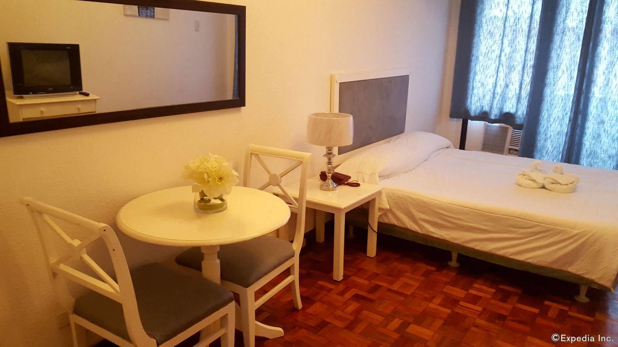 Mpt Suites Makati City Kültér fotó