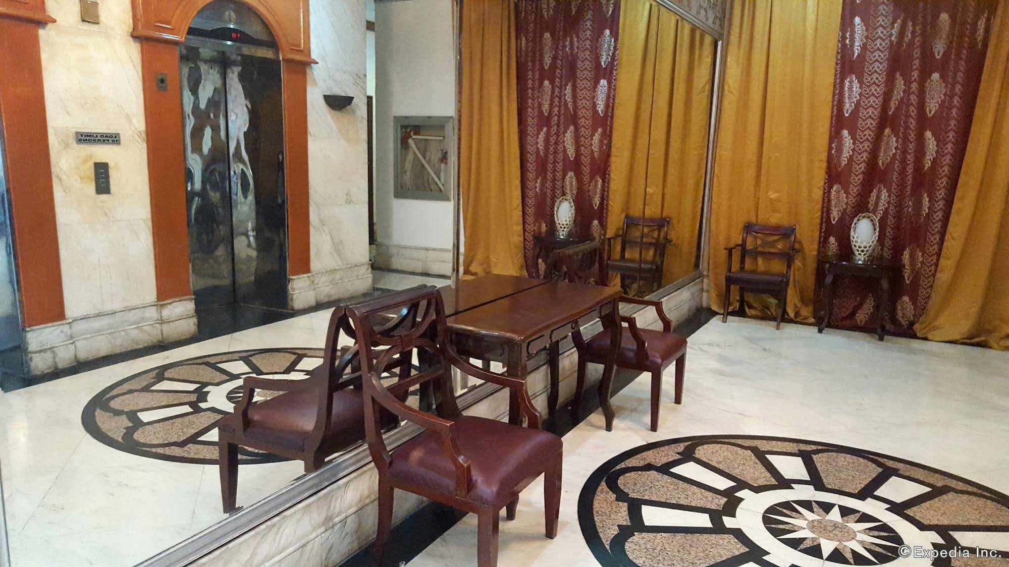 Mpt Suites Makati City Kültér fotó